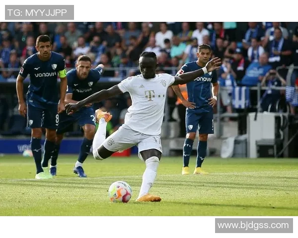 意甲激情对决拜仁巴萨2-2平局十大精彩进球回顾