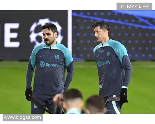 国王杯激战那不勒斯与巴萨战平神扑瞬间引发转会热议 国王杯激战那不勒斯与巴萨战平神扑瞬间引发转会热议