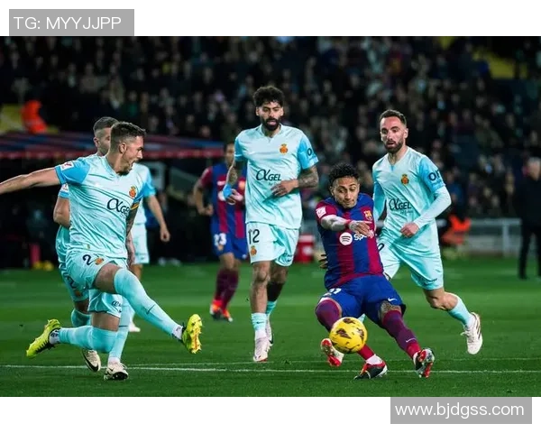 巴萨友谊赛逆转多特蒙德3-2神奇扑救成比赛转折点 巴萨友谊赛逆转多特蒙德3-2神奇扑救成比赛转折点