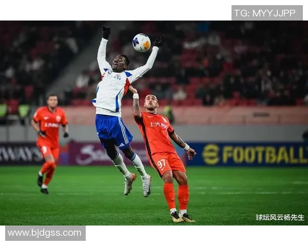 中超精彩对决那不勒斯大胜曼联补时进球点燃全场激情