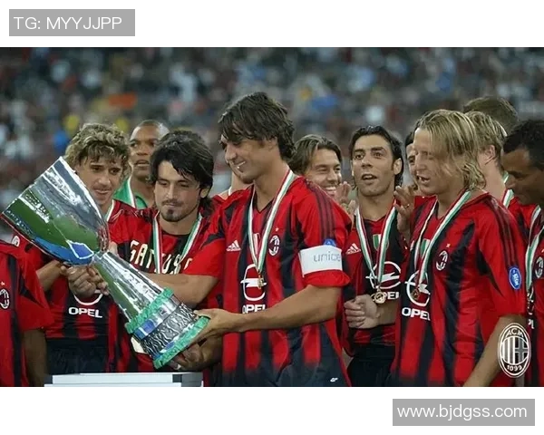 欧冠激战AC米兰3-0波尔图红牌事件引发全场热议 欧冠激战AC米兰3-0波尔图红牌事件引发全场热议