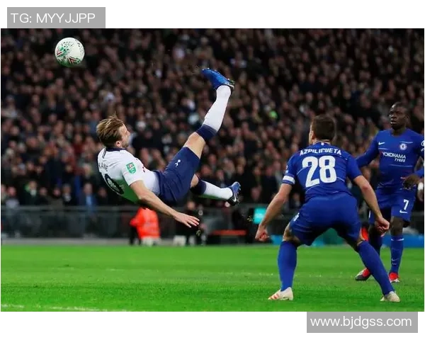 英超焦点战热刺与切尔西激战成平局神扑瞬间引发全场热烈反响