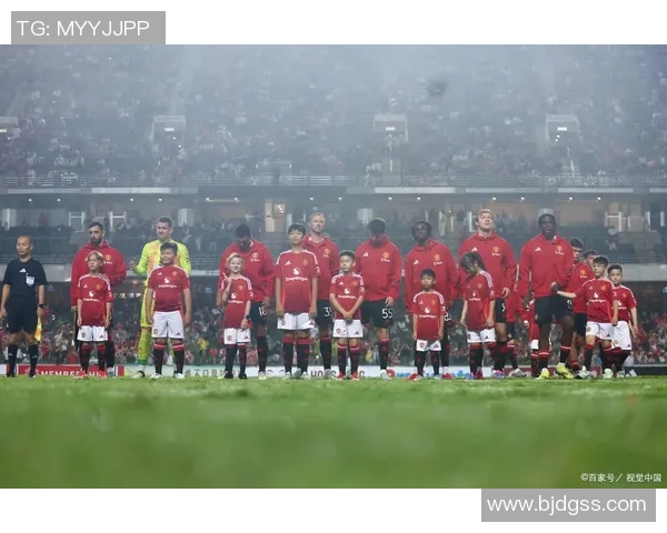 拜仁狂胜马竞6-2友谊赛战术解析全场瞬间回顾