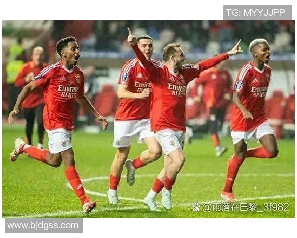 欧冠激战:那不勒斯与本菲卡战成平局精彩瞬间回顾 欧冠激战:那不勒斯与本菲卡战成平局精彩瞬间回顾