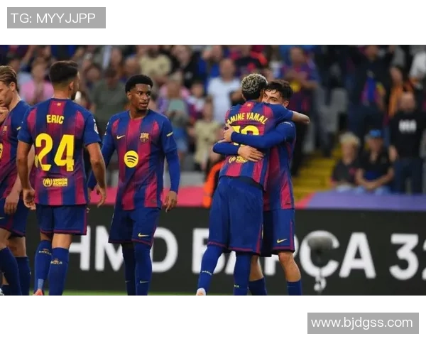 欧冠激战巴萨狂胜尤文图斯引发争议判罚全场沸腾 欧冠激战巴萨狂胜尤文图斯引发争议判罚全场沸腾