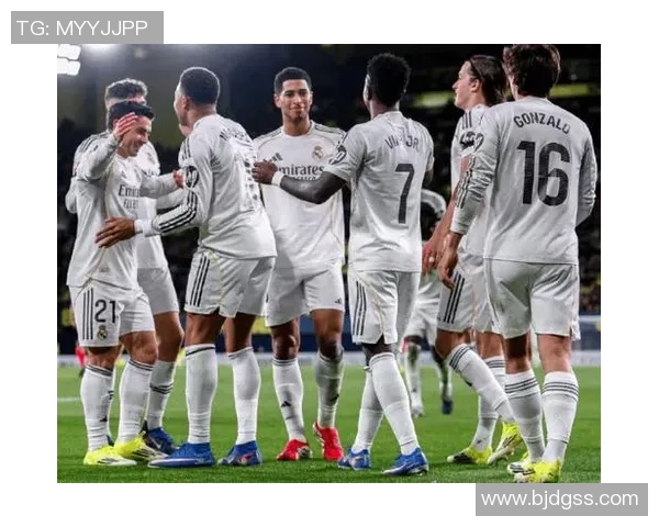 皇马逆袭本菲卡以3-0大胜全场沸腾瞬间回顾