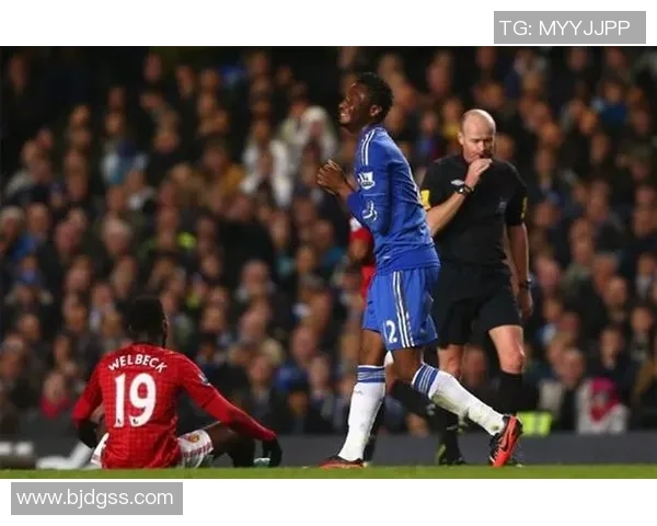 中超精彩对决曼联绝杀切尔西全场沸腾瞬间回顾