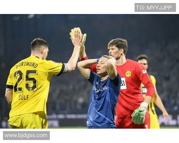 欧联杯曼城与波尔图激战成和争议判罚引发全场热议